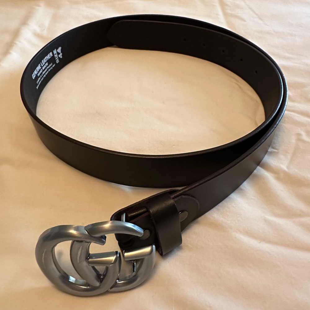 Men's GUCCI Dark Brown Leather Belt with GG Silver Buckle